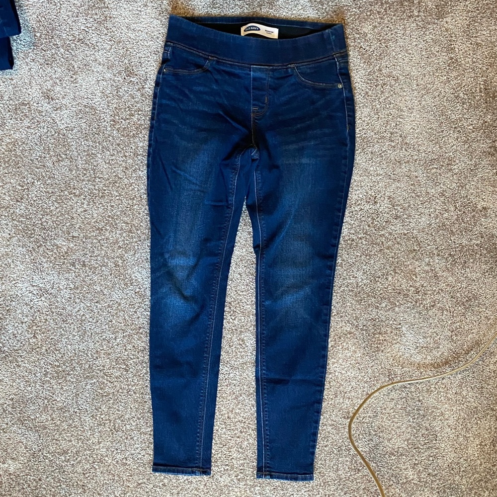 OldNavy Rockstar Jeggings Size 2 Petite